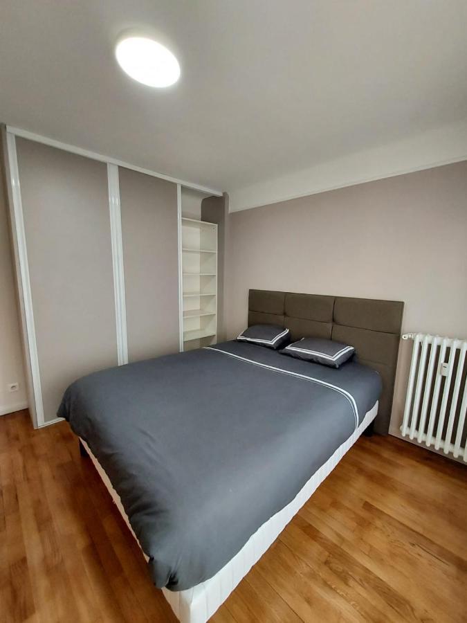 Bel appartement 2 pièces, sortie de métro ligne 8 Charenton-le-Pont Esterno foto